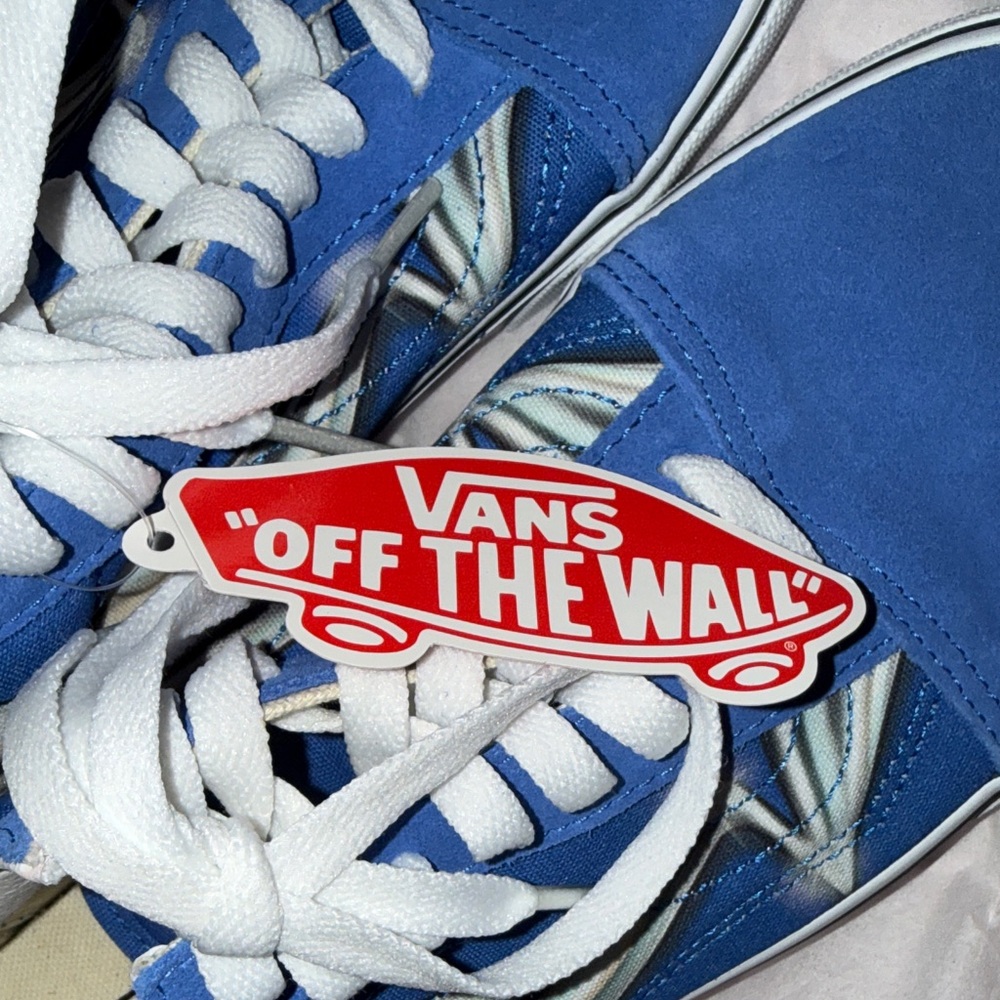 NWT Vans “Off The Wall” Old Skool Warp Nebulas Blue Chrome - Picture 6 of 8